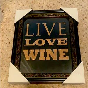 Cute LIVE LOVE WINE sign 🍷